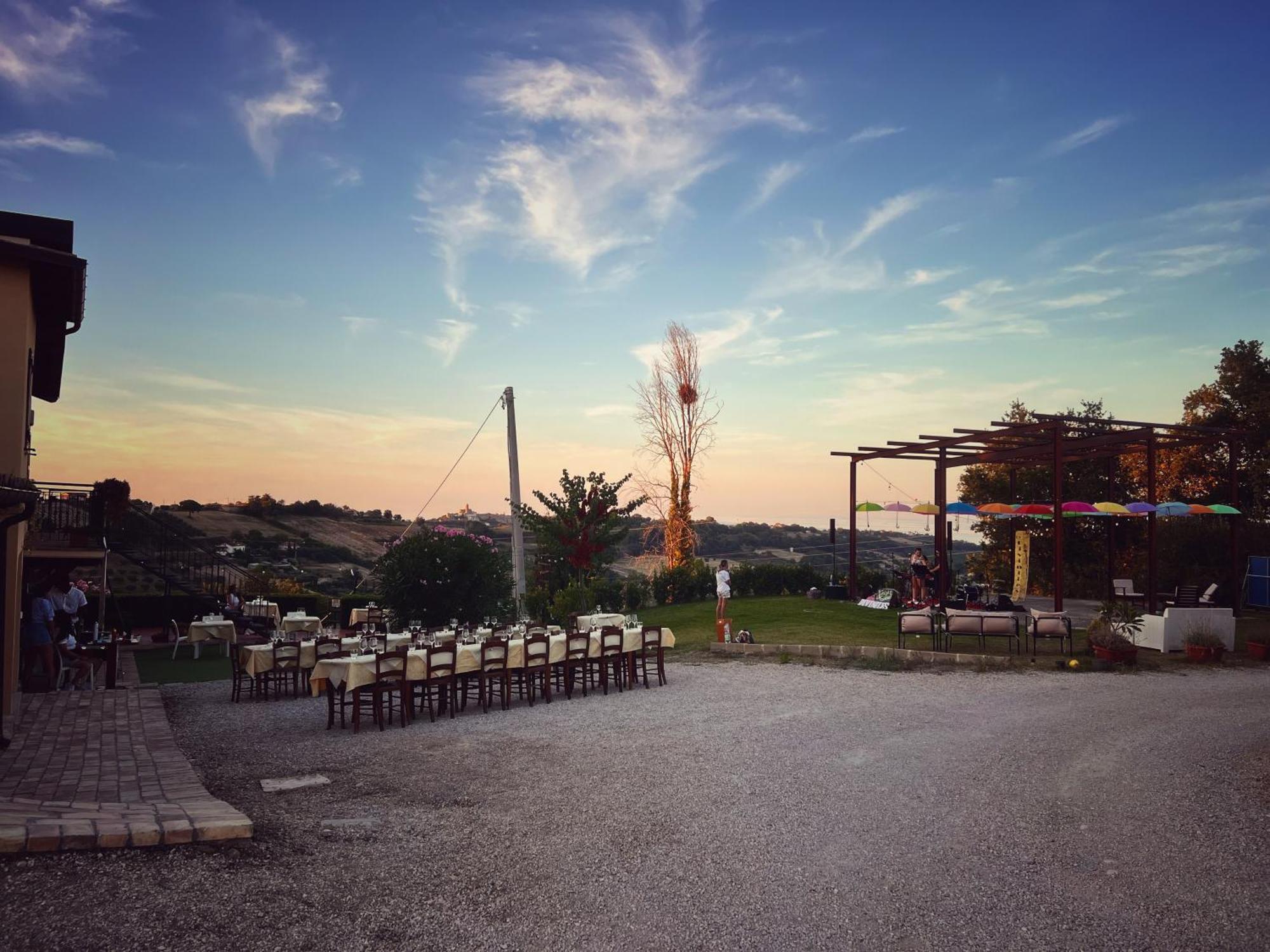 Massignano Chiaraluce Country House מראה חיצוני תמונה